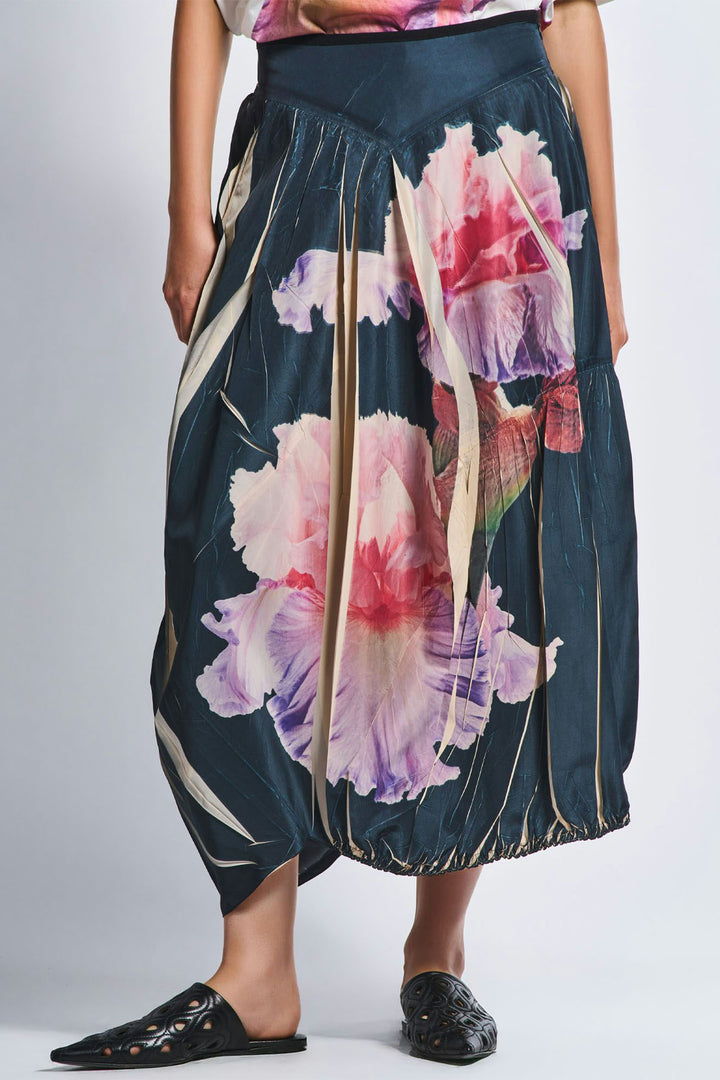 High Celebrate Iris Flower Print Skirt S20341 00047 - Lonah Boutique Westbourne