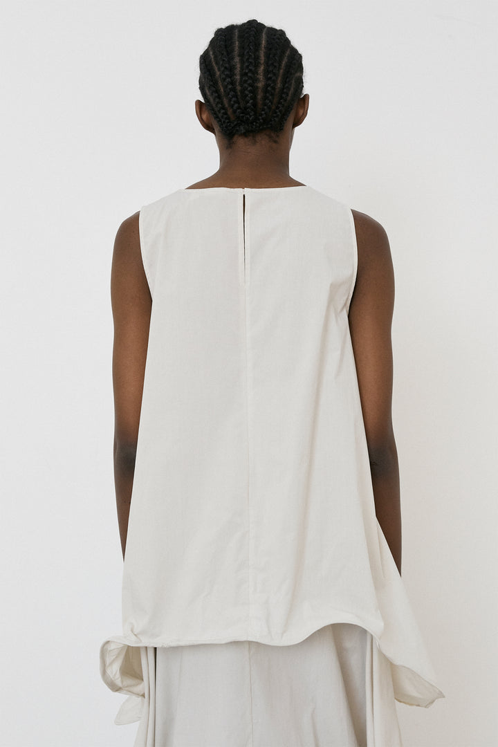 Meimeij Blouse Sleeveless Flared Hem Oyster Cream M5EA67 - Lonah Boutique Westbourne