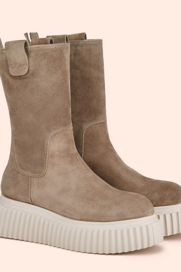 AGL D751503PGKI014E189 MILAGROS Low Ankle Boots