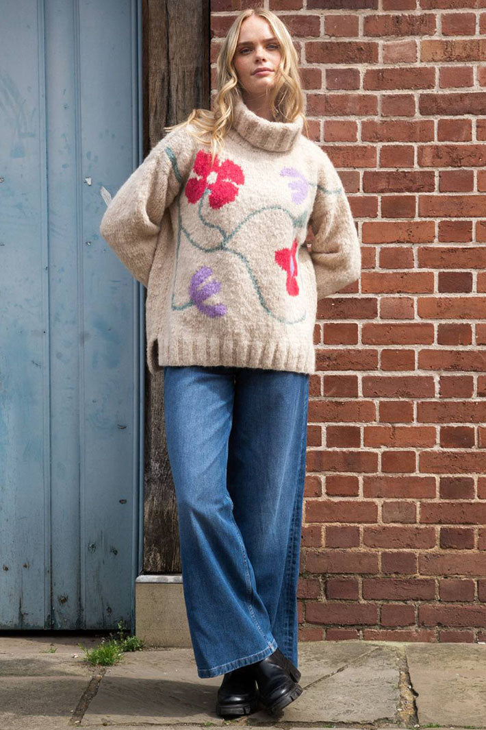 Amano Jumper Posy Pullover Natural Multicoloured Flowers AW2481-2 - Lonah Boutique
