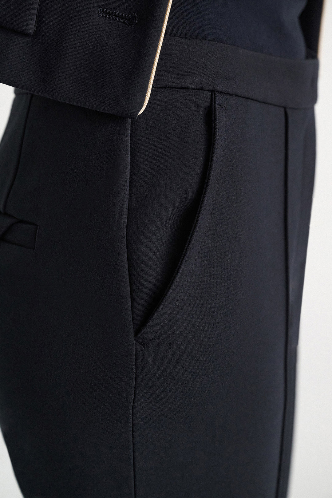Dorothee Schumacher 448023 Dark Navy Emotional Essence Trousers 899