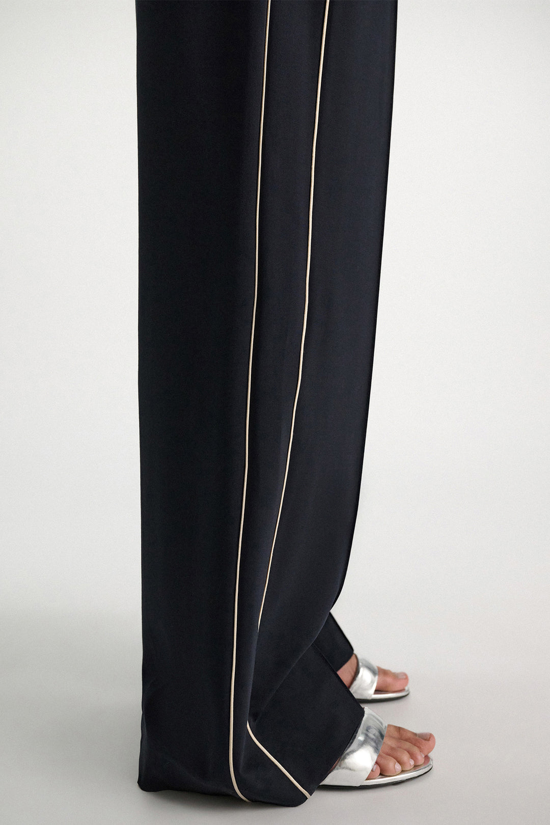 Dorthee Schumacher 440403 Dark Navy Casual Attraction Trousers