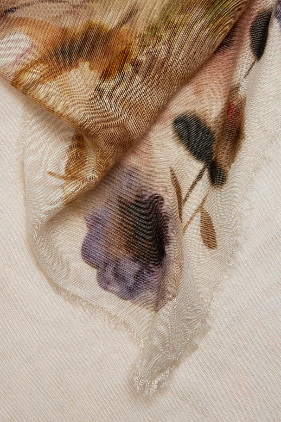Faliero Sarti Panse E262035 Ivory Floral Print Rectangle Stole 1170