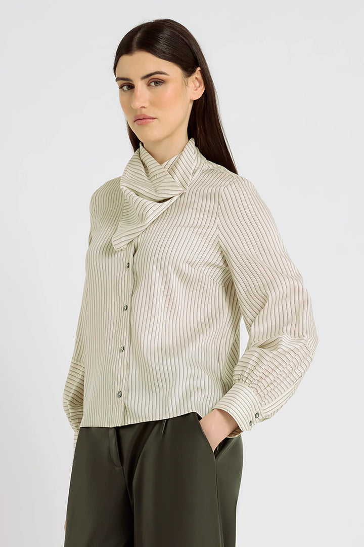 Hana San Jane Ivory Striped Scarf Shirt 39, model front view