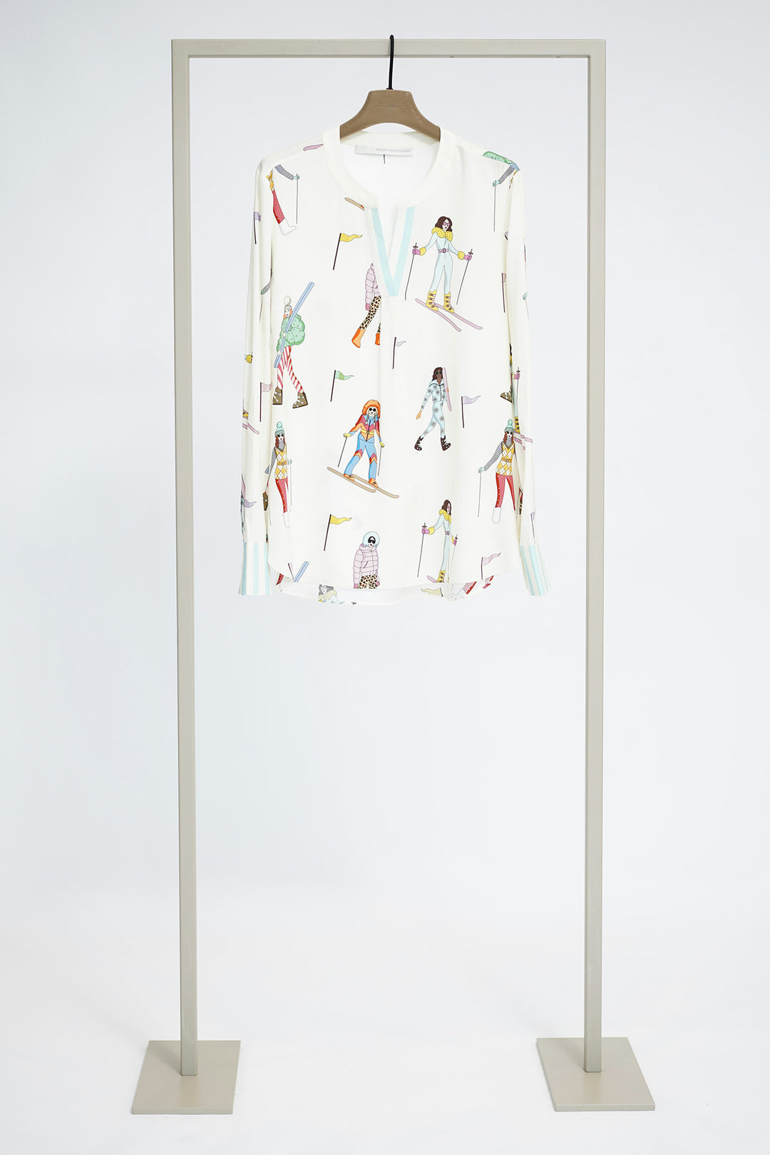 Herzen 25254-6093 Light Creamy Multicolour Ski Print Silk Blouse