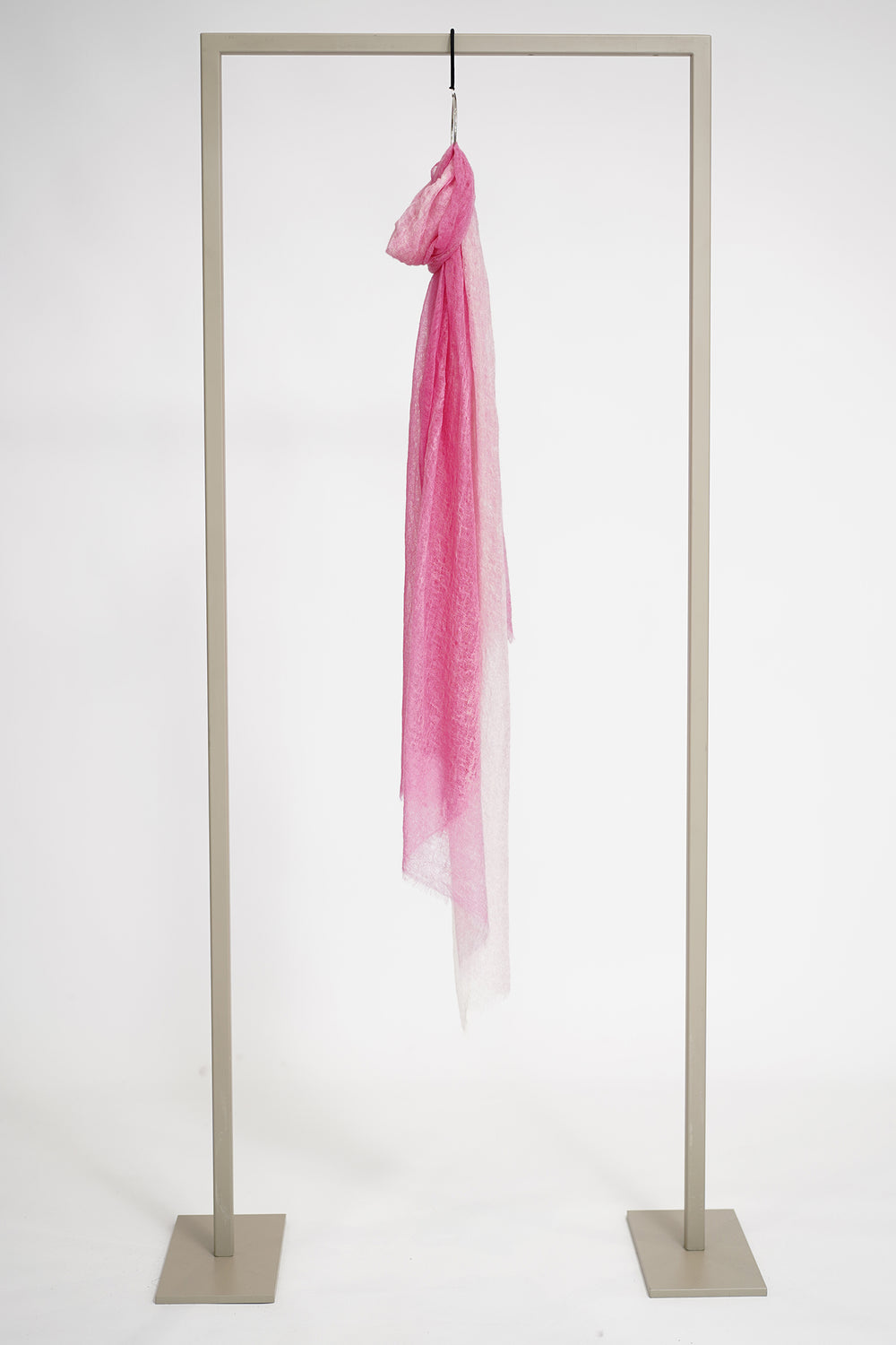 Herzen 25262-5031 Dragon Fruit Pink Scarf, knotted