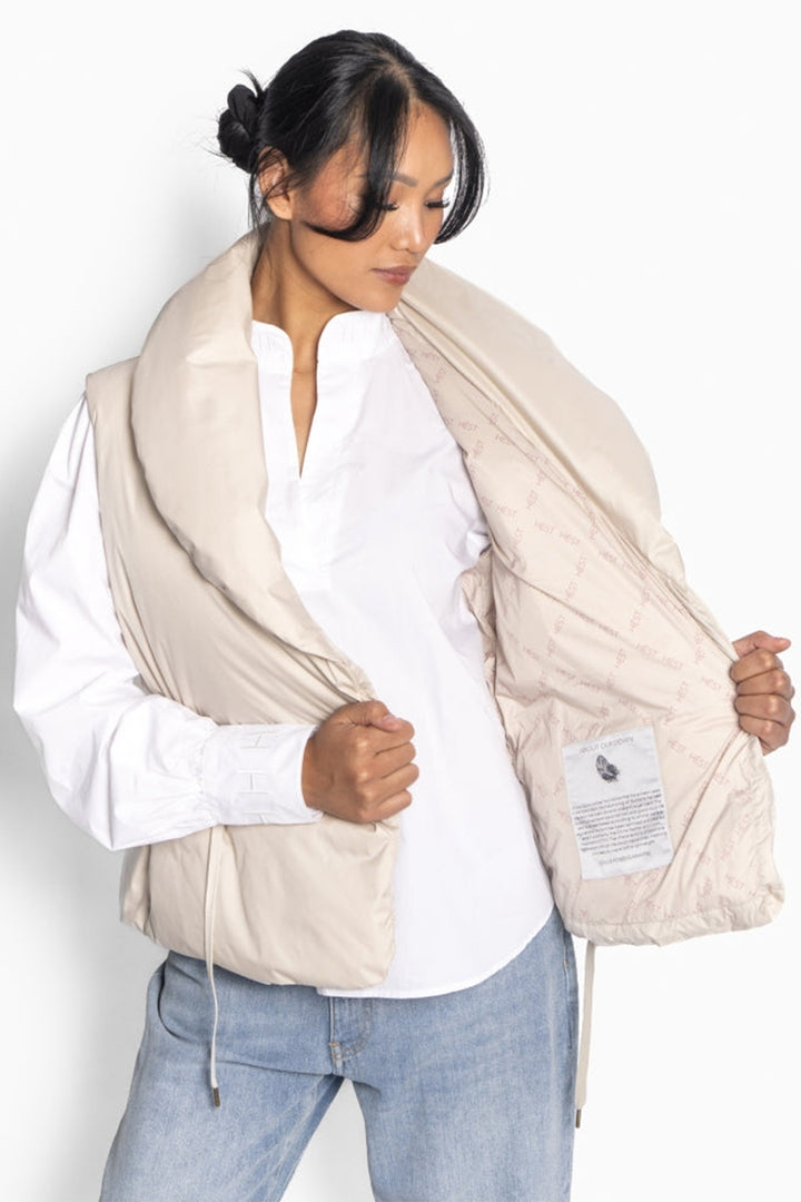 Hest Veda Down Gilet Vest Summer Sand 2510200171 - Lonah Boutique Westbourne