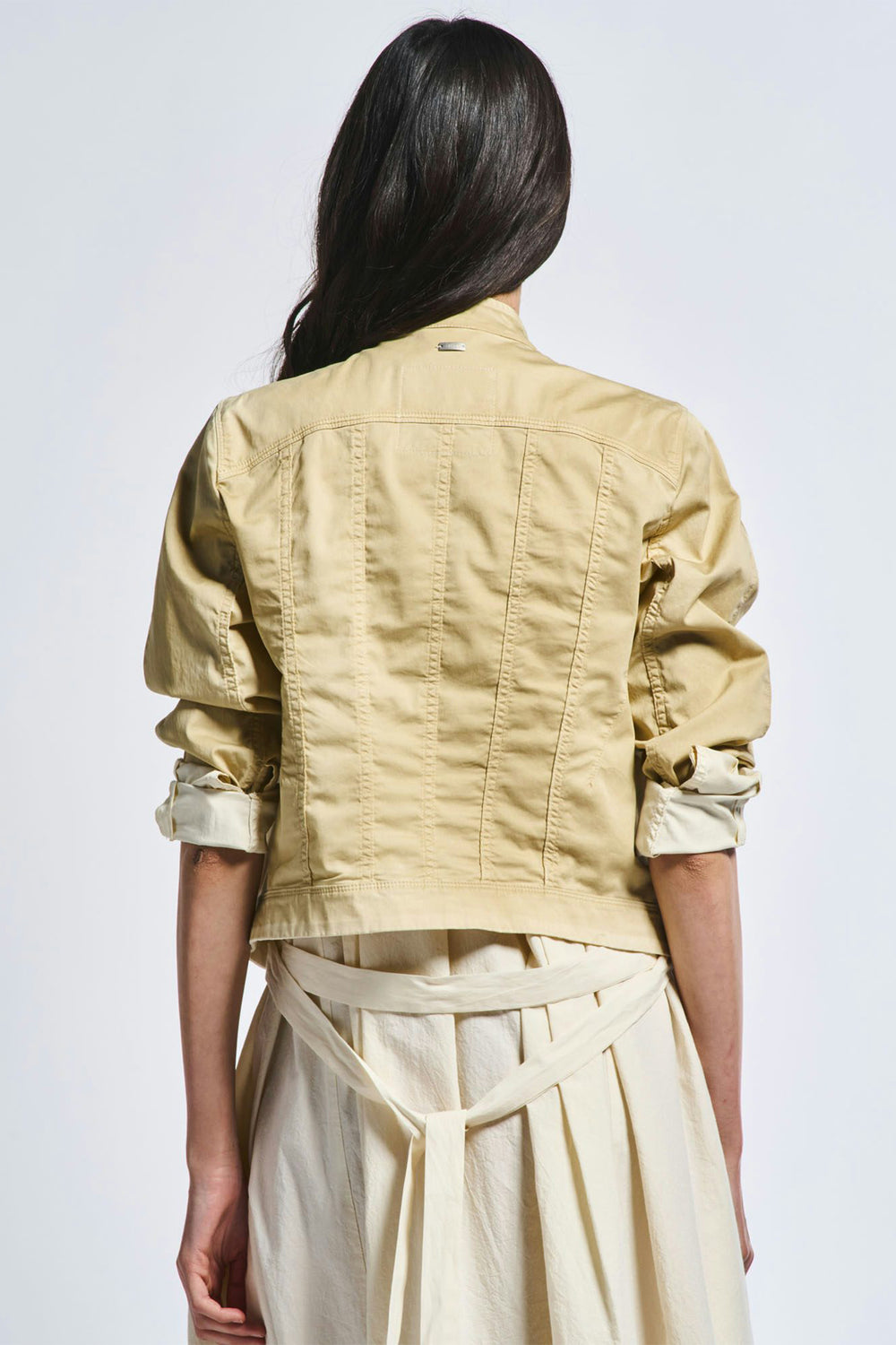 High Energetic Short Jacket Beige 739177 00501 - Lonah Boutique Westbourne