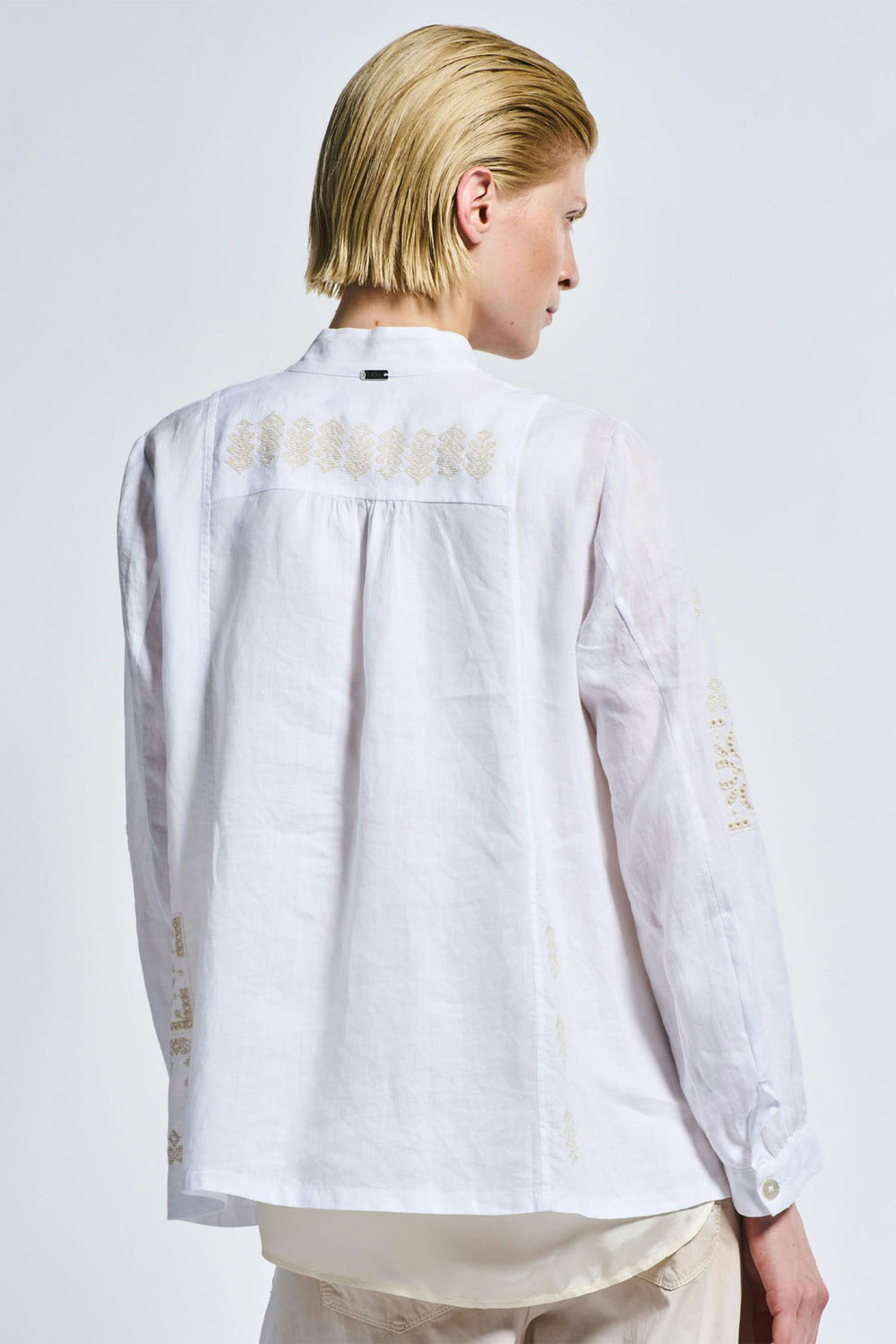 High Sequential High Neck Embroidered Jacket White 730449 00100 - Lonah Boutique Westbourne