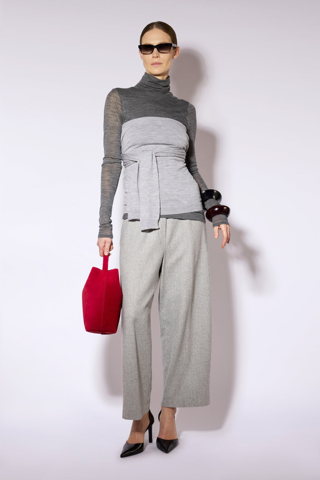 Liviana Conti Grey Micro Pattern Trousers F6WL18M, full length styled