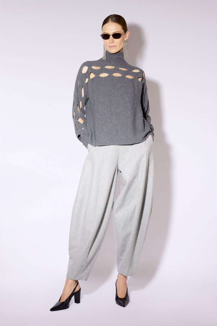 Liviana Conti Medium Grey Melange Cashmere Blend Jumper F6WC32, full length styled