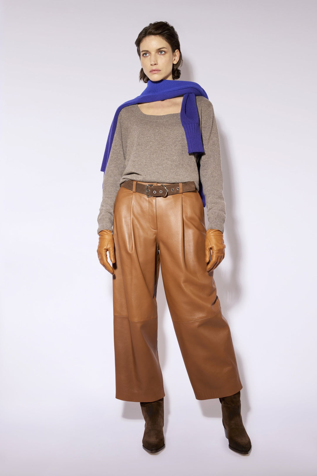 Liviana Conti Natural Mahogany Brown Leather Trousers F6WX35, full length styled