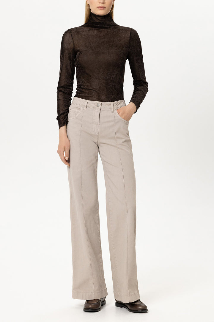 Luisa Cerano Pearl Beige Flared Jeans 648916/3800 1232, styled full length