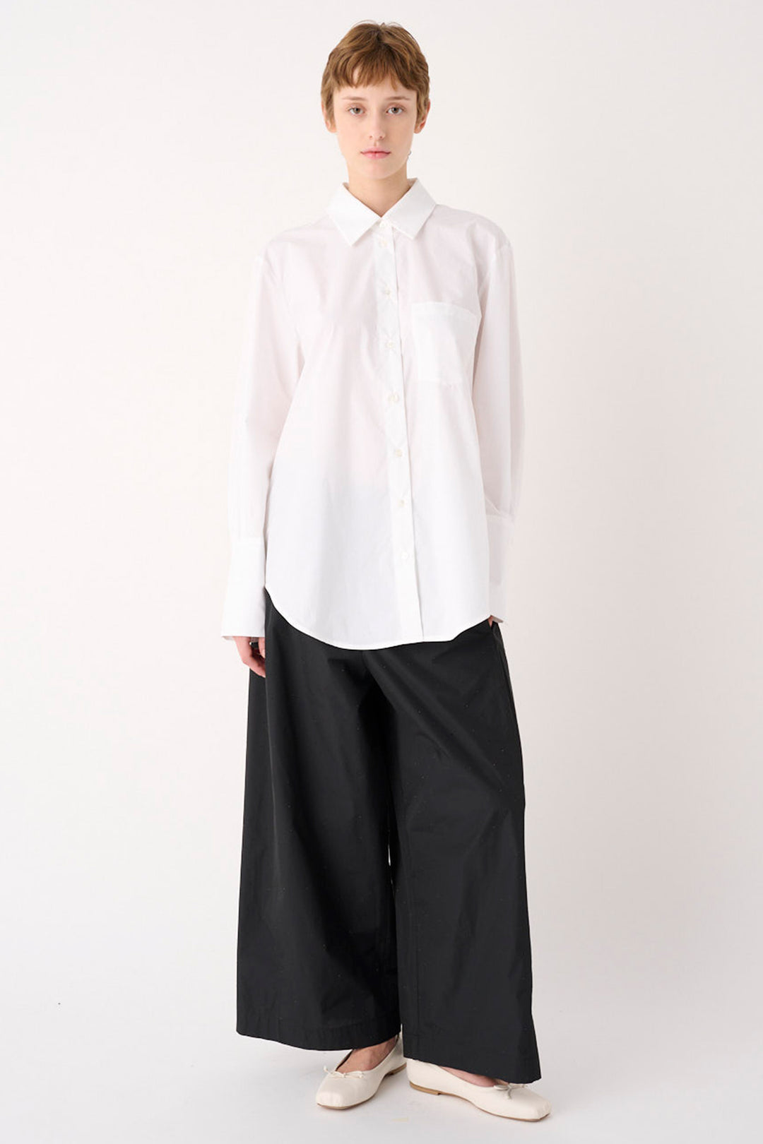 MeiMeij 16P M6FK02 Black Trousers with sparkle, styled full length