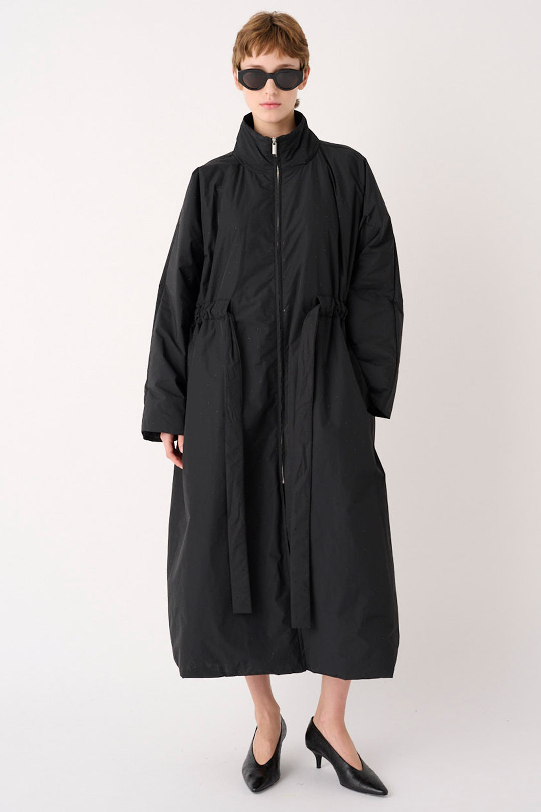 MeiMeij I6P M6FK03 Long Zip Black Coat Sparkle, front view