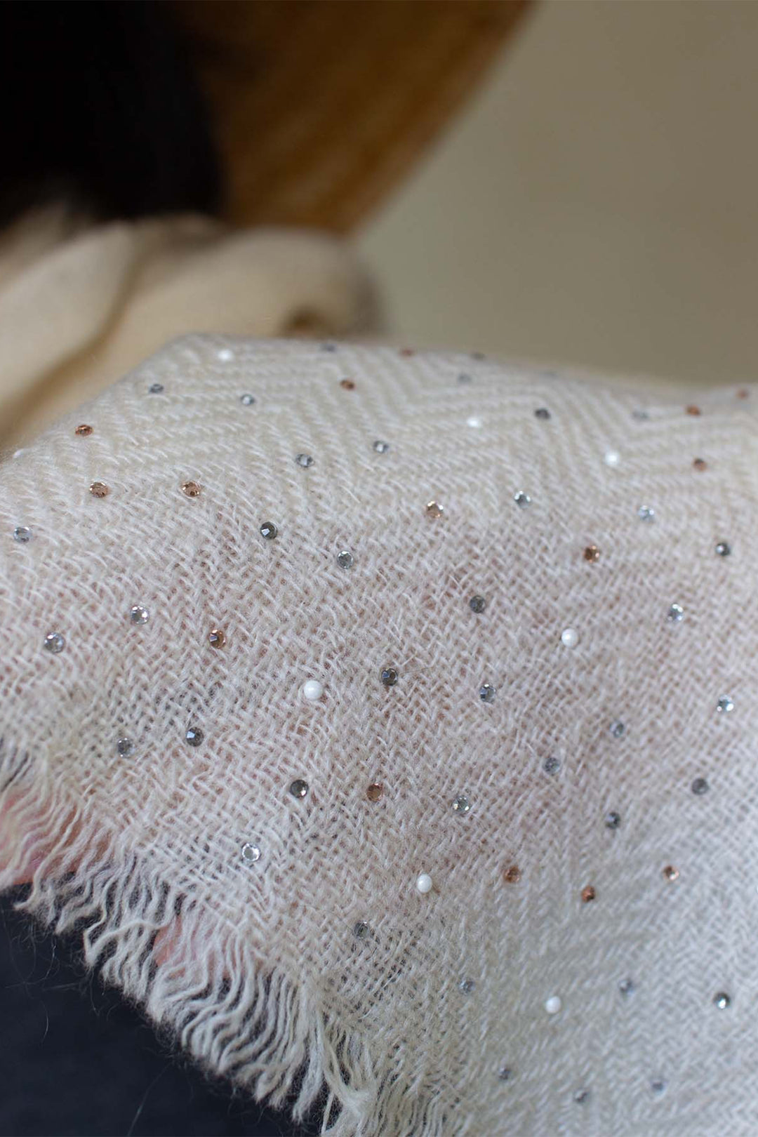 Oats & Rice OR25-S04 White Diamante Cashmere Shawl