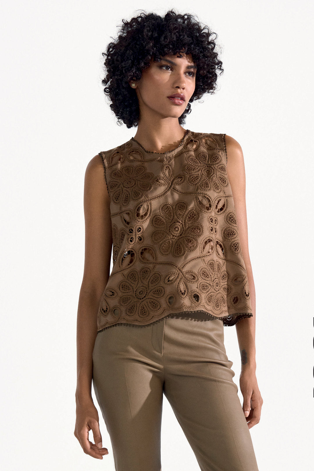Riani 645540 4508 606 Coconut Brown Embroidered Sleeveless Top