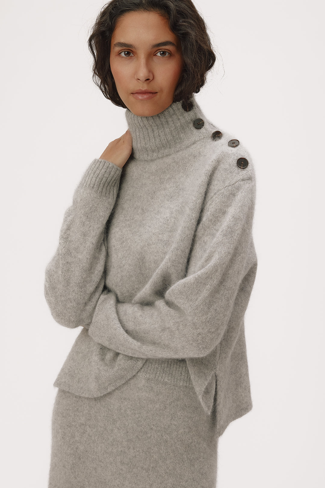 Six Ames Cilia Titanium Grey Melange Jumper 72364 C3895, shoulder button detail