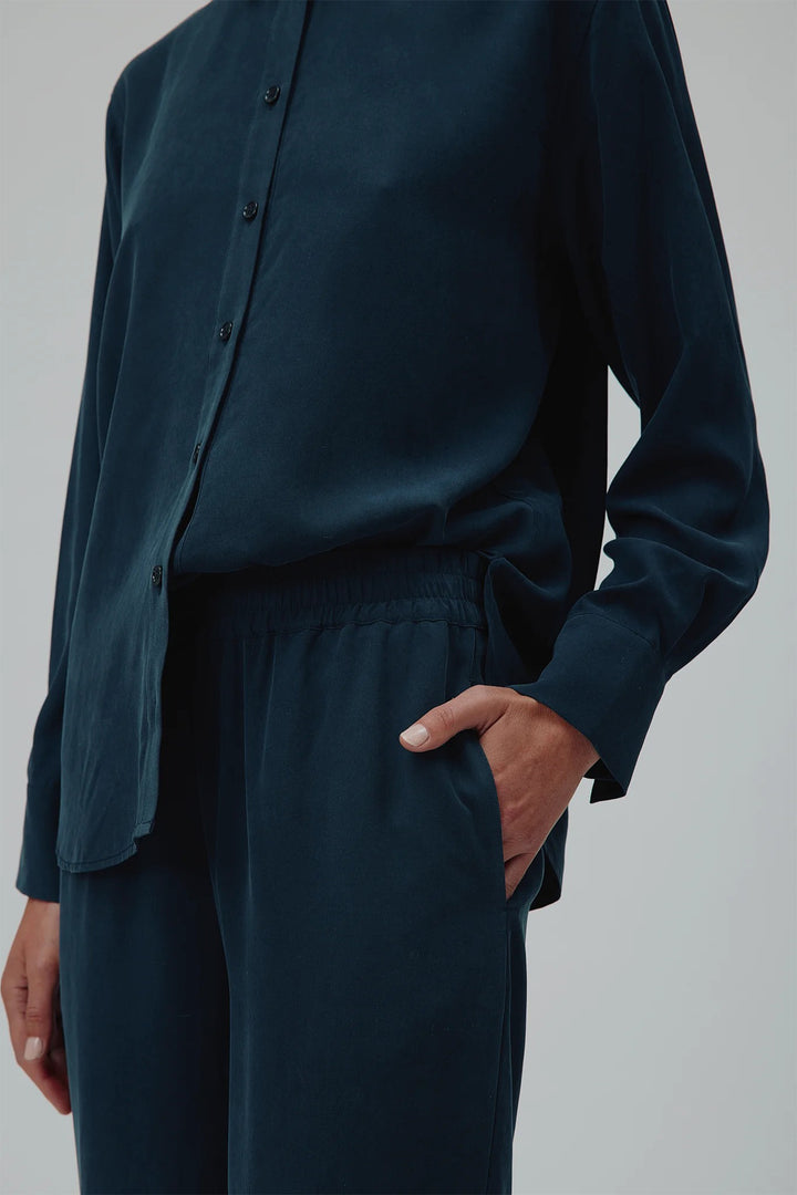 Six Ames Lottie 72249 Night Sky Navy Silk Striaght Trousers C7090