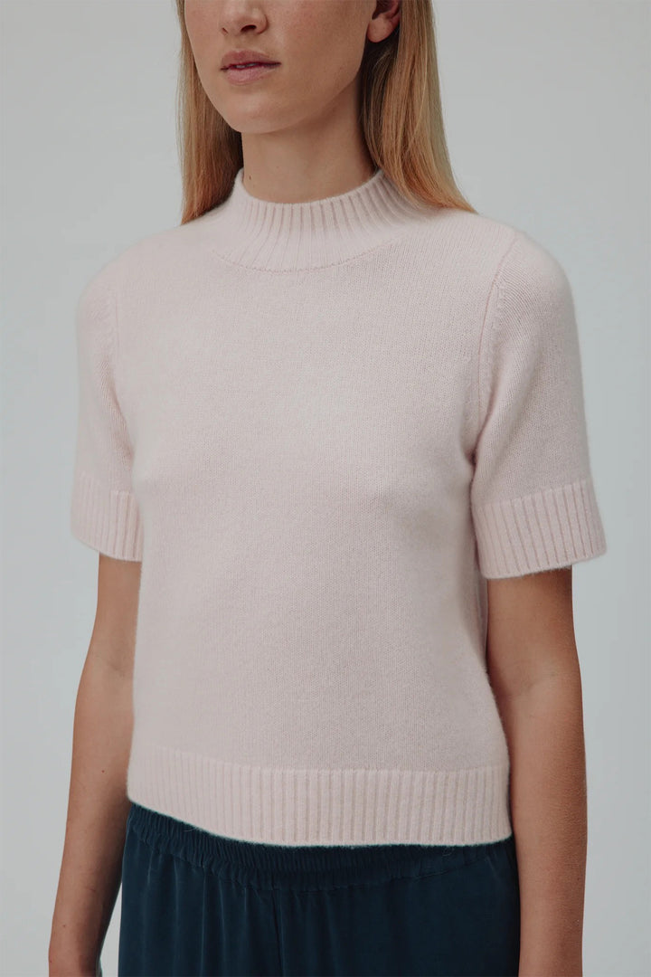 Six Ames Remie 72258 Powder Pink Short Sleeve Cashmere Jumper C3192