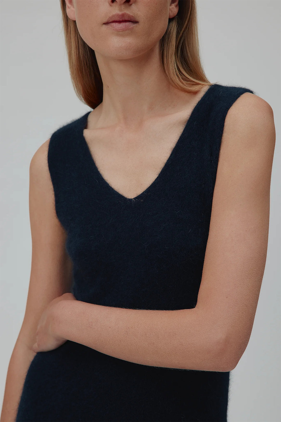 Six Ames Zenia 72237 Night Sky Navy Knitted Long Sleeveless Dress C7090
