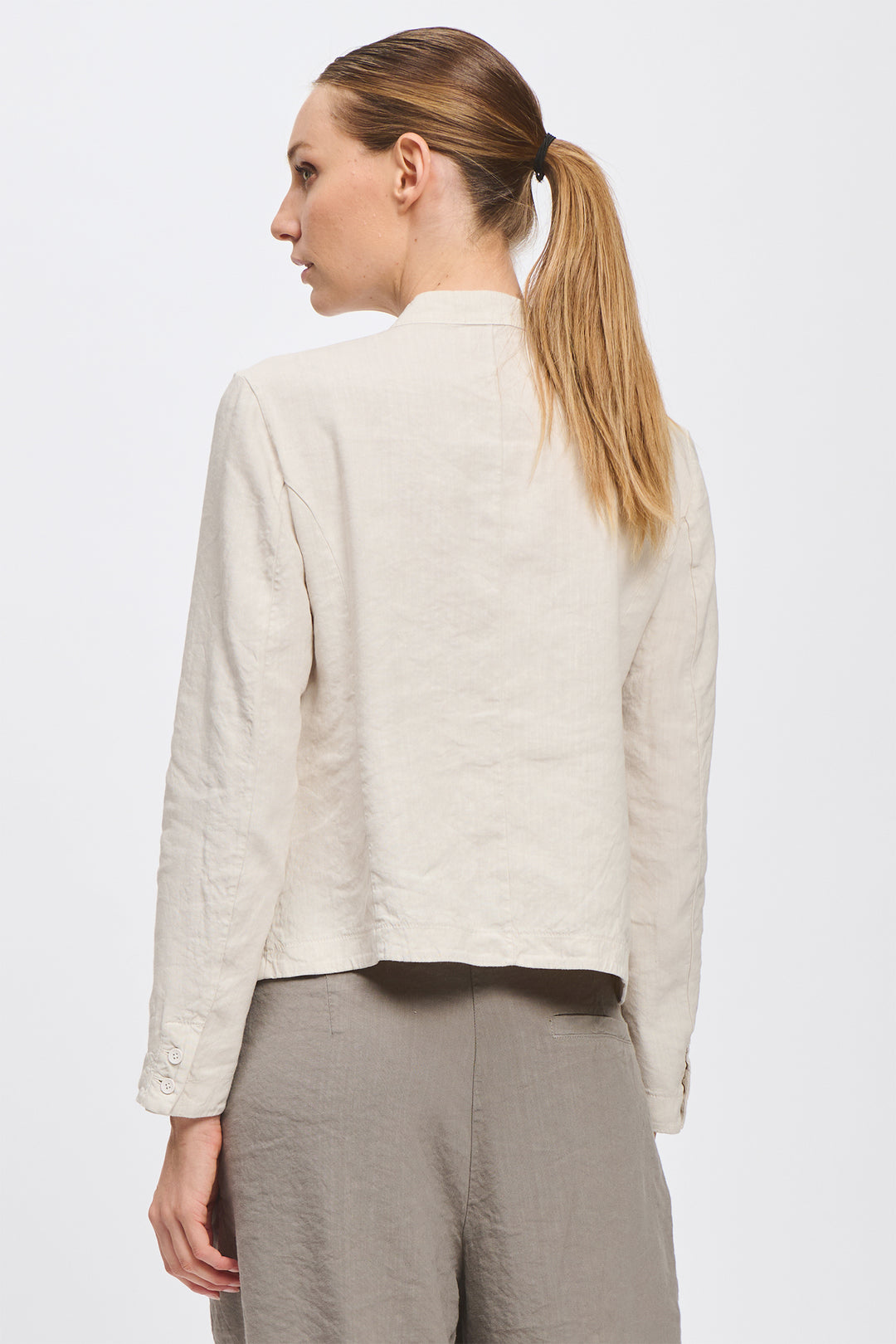 Transit CFDTRCC120 Chalk Stretch Linen Blend Waisted Jacket 01