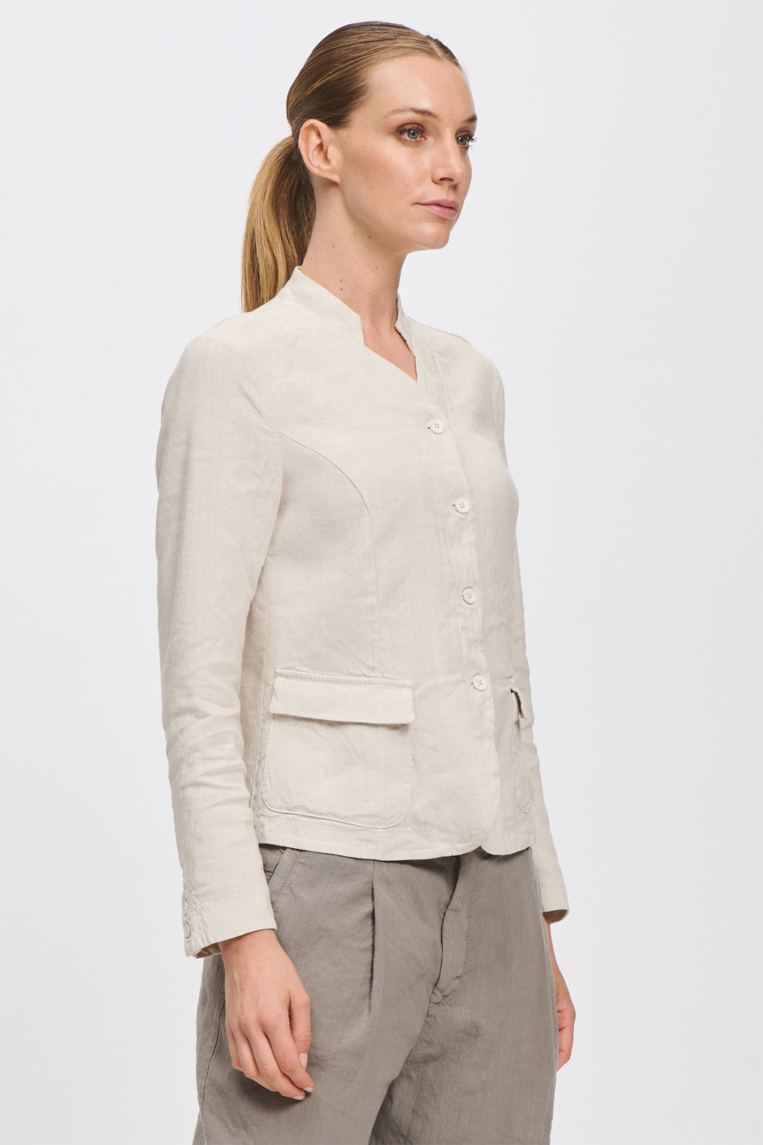 Transit CFDTRCC120 Chalk Stretch Linen Blend Waisted Jacket 01