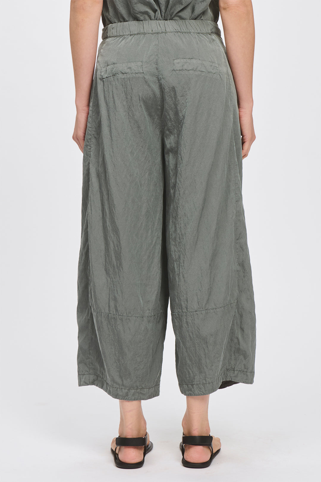 Transit CFDTRCV314 Green Silk Blend Wide Leg Cropped Trousers 04