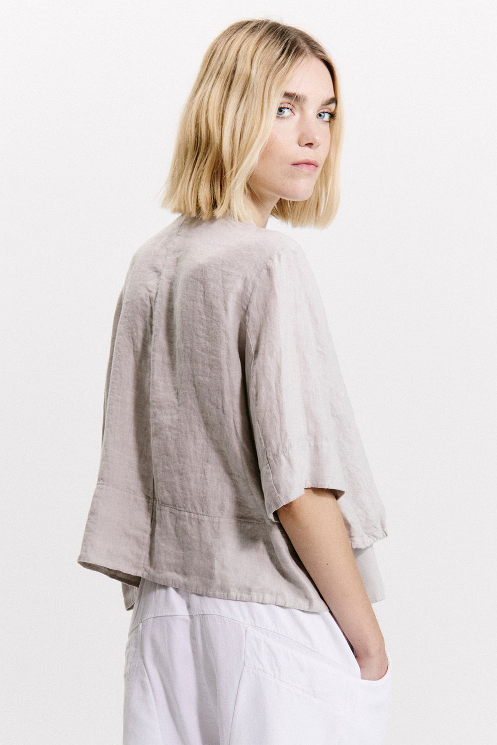 Transit CFDTRZE143 Linen Mix Shirt Mandarin Collar Grey - Lonah Boutique