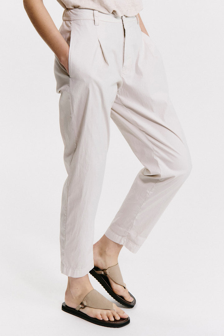 Transit CFDTRZM224 Stretch Cotton Trousers Sand - Lonah Boutique