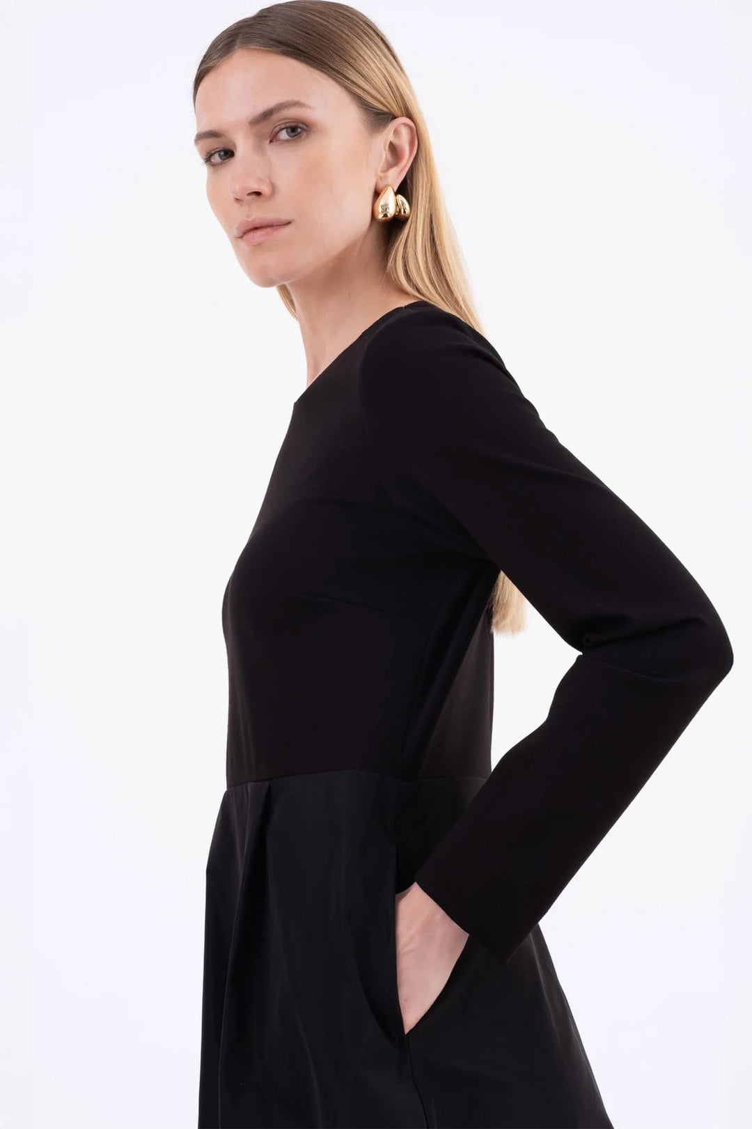 Vicario Cinque Aelia 9029 Black Comfy Oversized Dress