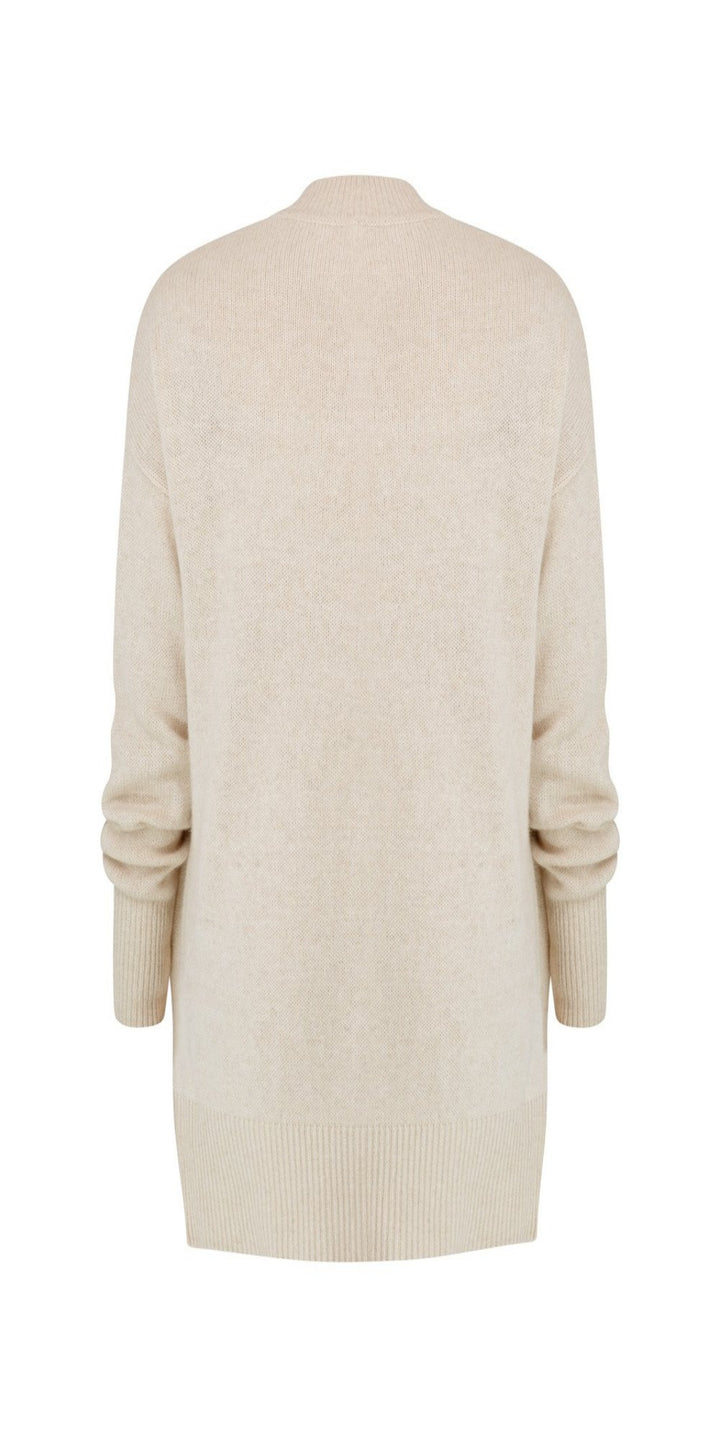Mia Fratino 18601 Slouch Ecru V Neck Sweaters
