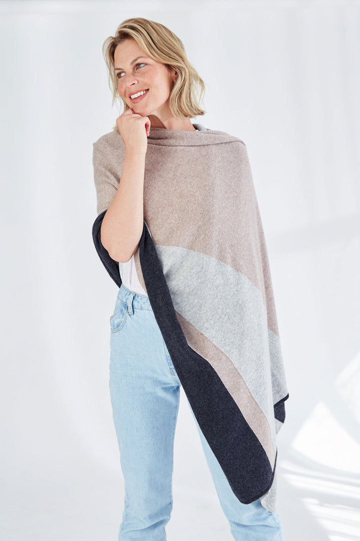 Mia Fratino 17511 Camel 100% Cashmere Wrap