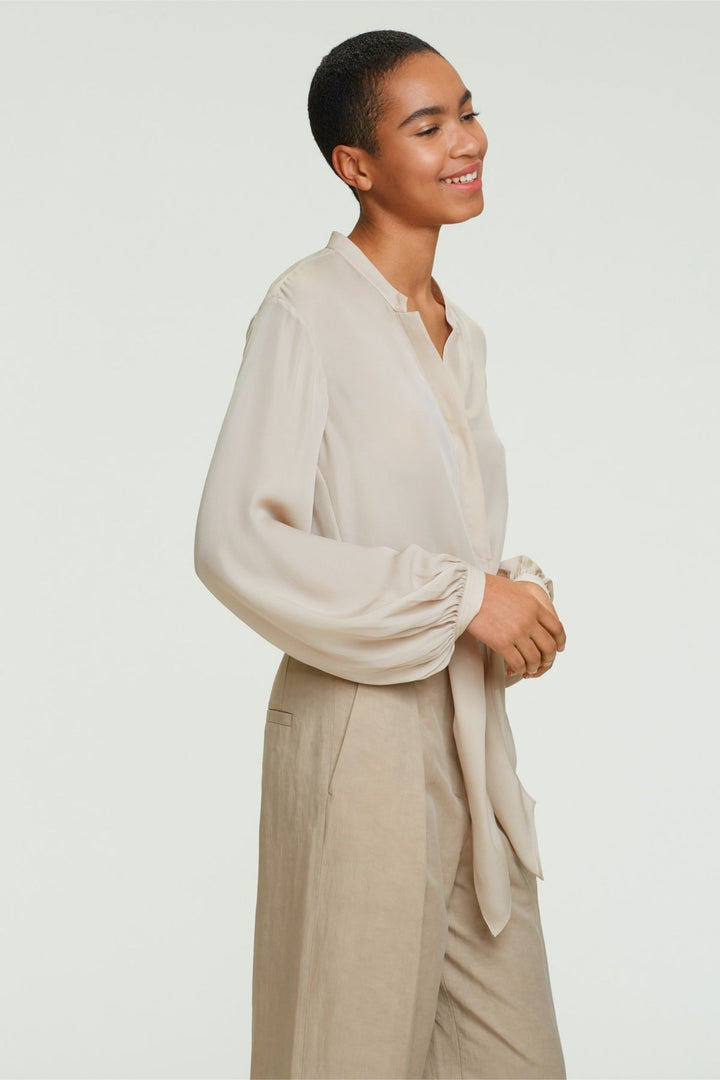 Dorothee Schumacher 247002 Fluid Luxury Blouse Sand