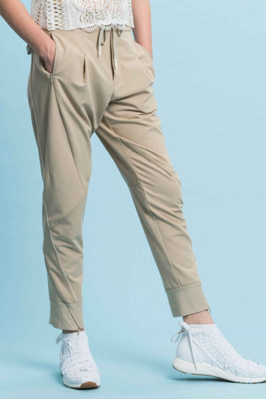 High Eager Pants Taupe