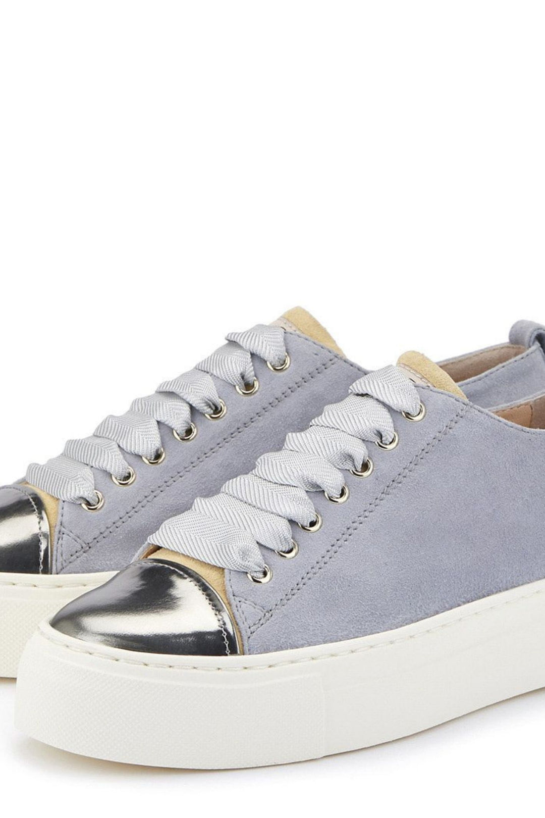 AGL Mollie Trainers Nike Oslo Chic Milk