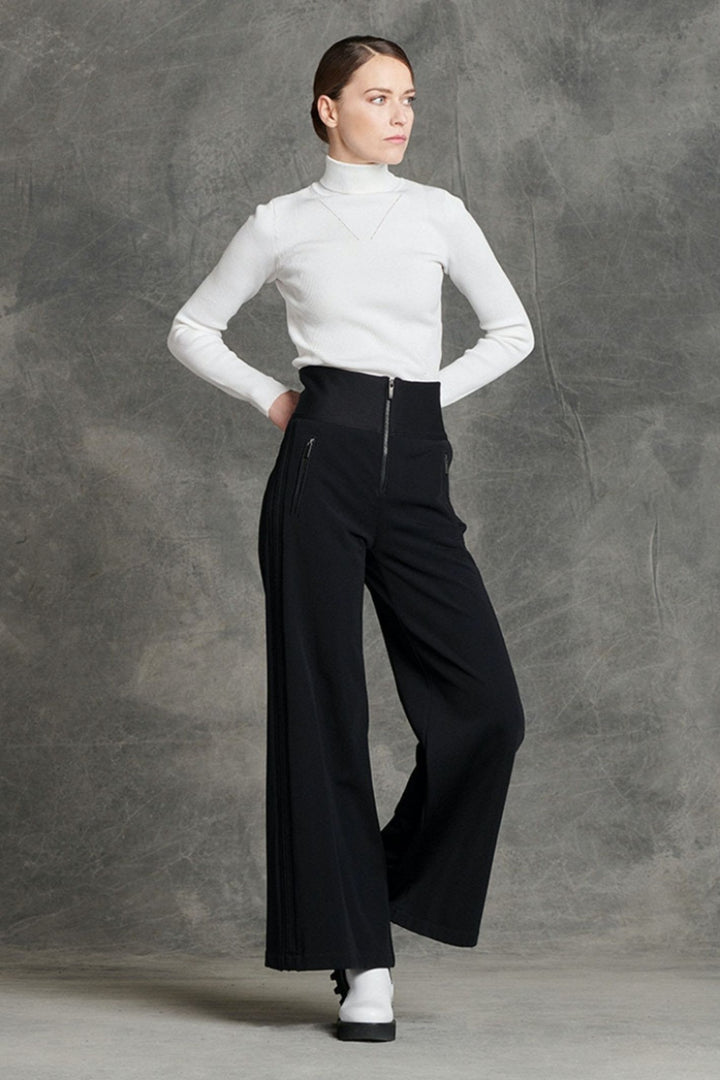 High Equity Pants Black