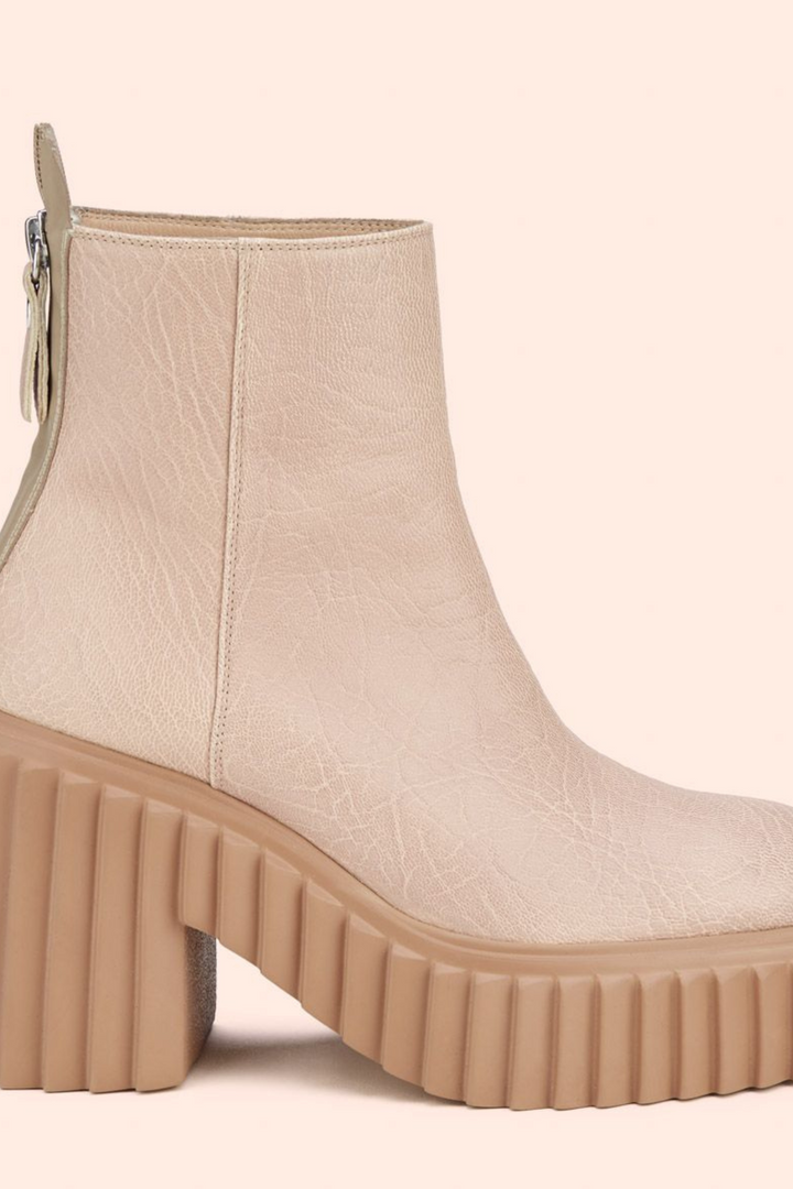 AGL D263501PGKK0012365 Tiggy Boots Beige