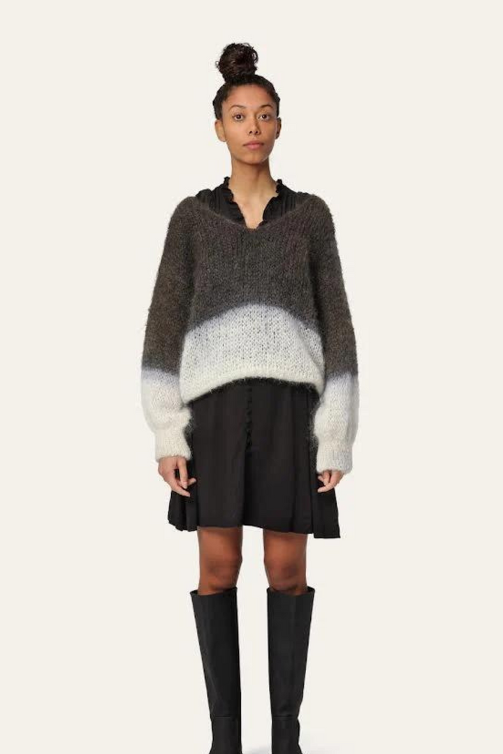 American Dreams AD1019 Milana  Sweater  Black and White