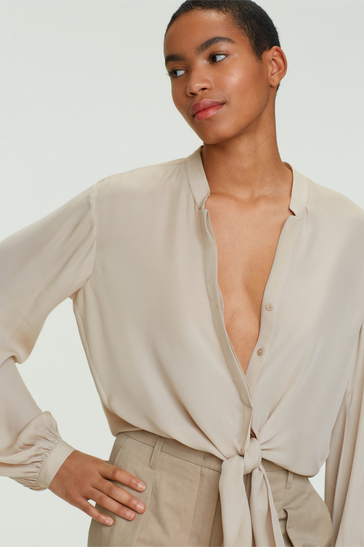 Dorothee Schumacher 247002 Fluid Luxury Blouse Sand