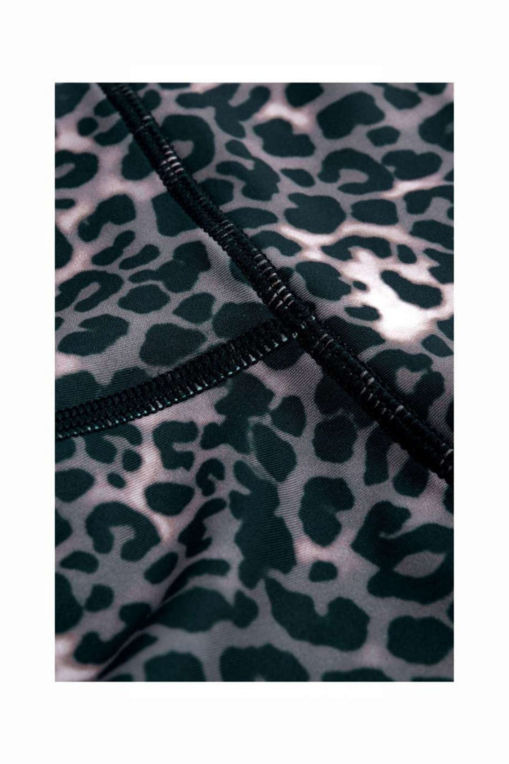 Delicate Love 243 21 Nadi Leo Yoga Leggings - Lonah Boutique