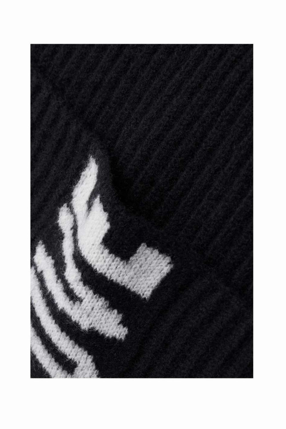 Delicate Love New Ceserine Black Love Wool Hat - Lonah Boutique