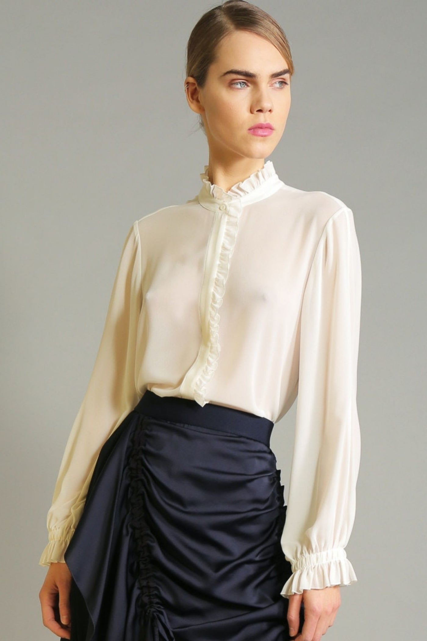 High S50165 Quiz Ivory Ruffle Collar Shirt - Lonah Boutique